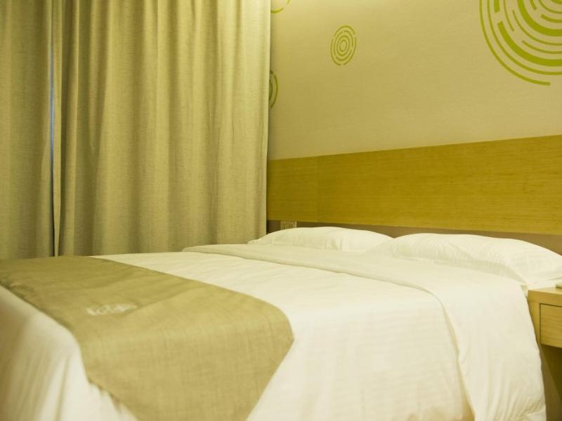 Greentree Inn Nantong Qidong Lvsi Harbour Express Hotel Exterior photo